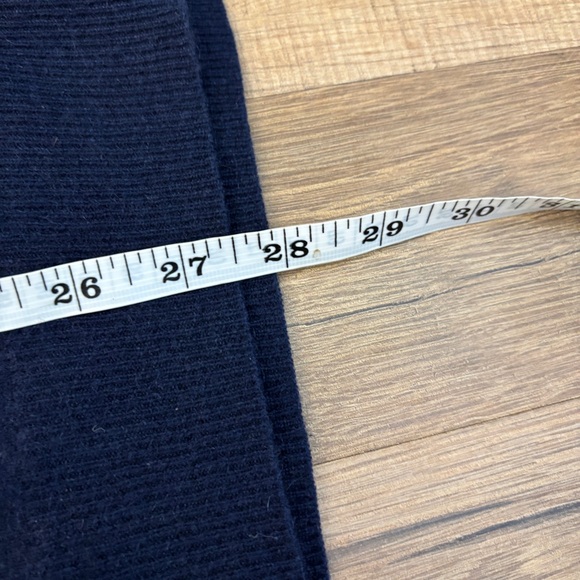 Club Room 100% Cashmere V Neck Sweater Navy Blue Men’s - Picture 6 of 6